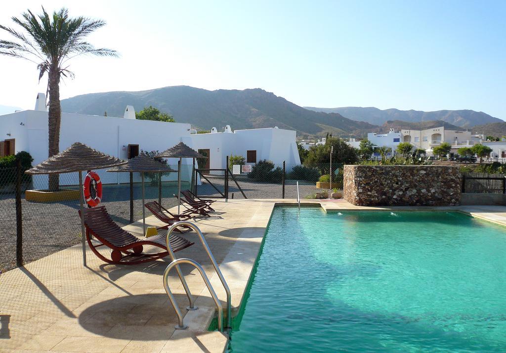 La Posidonia Apartment โรดัลกีลาร์ ภายนอก รูปภาพ