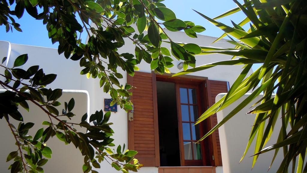 La Posidonia Apartment โรดัลกีลาร์ ภายนอก รูปภาพ