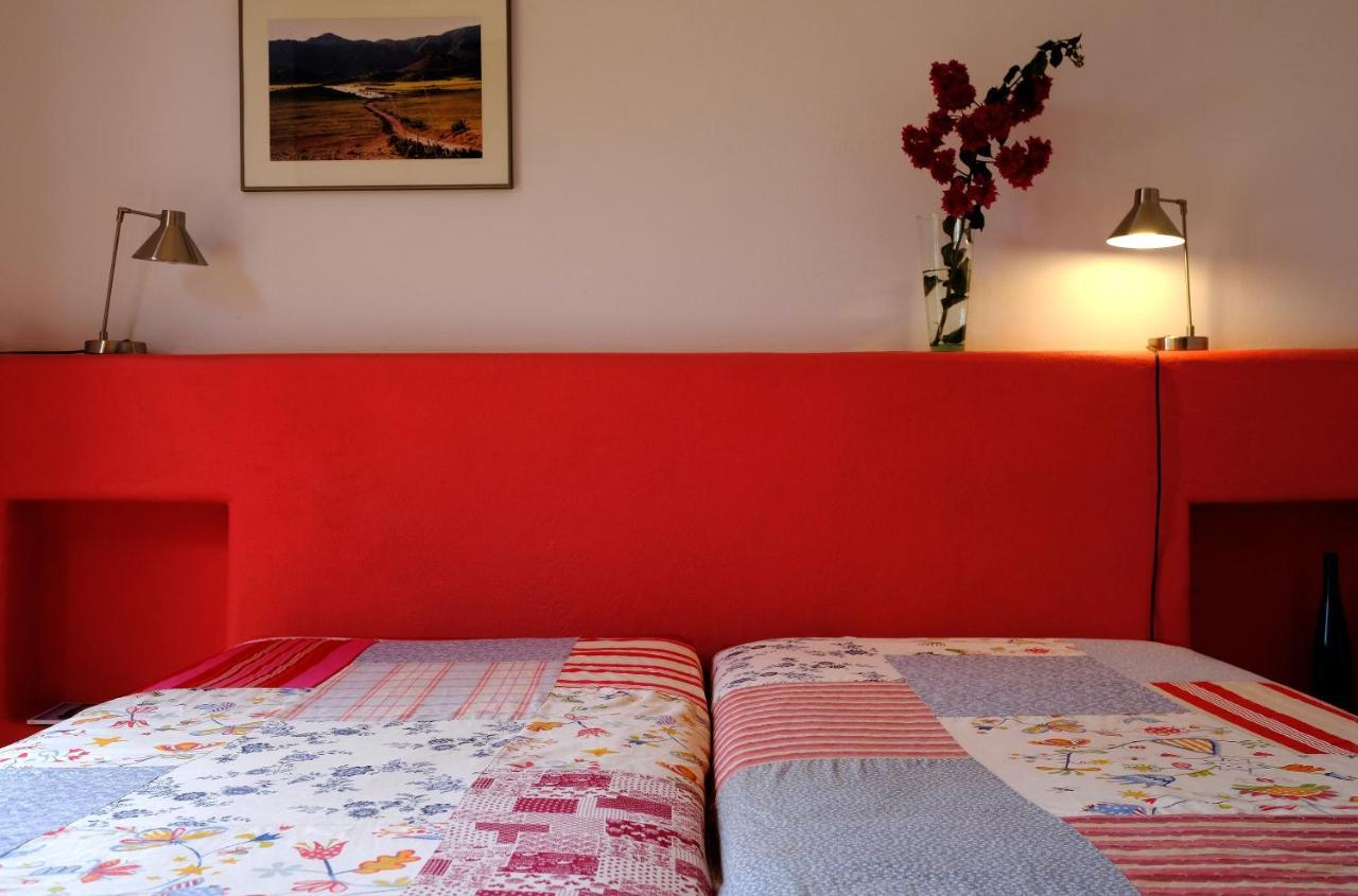 La Posidonia Apartment โรดัลกีลาร์ ภายนอก รูปภาพ